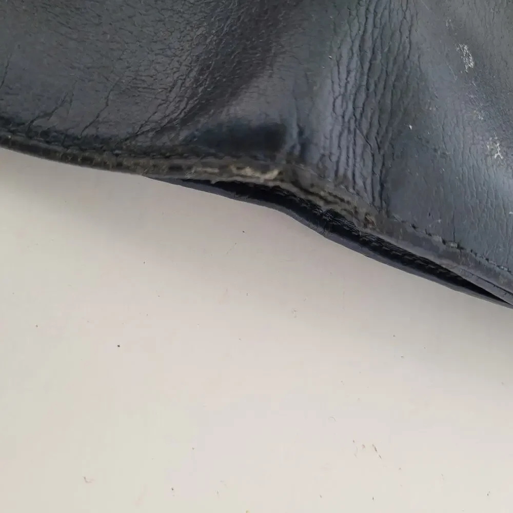 Fair Salvatore‎ Ferragamo Gancini Wallet Medium Bifold Navy Blue Unisex